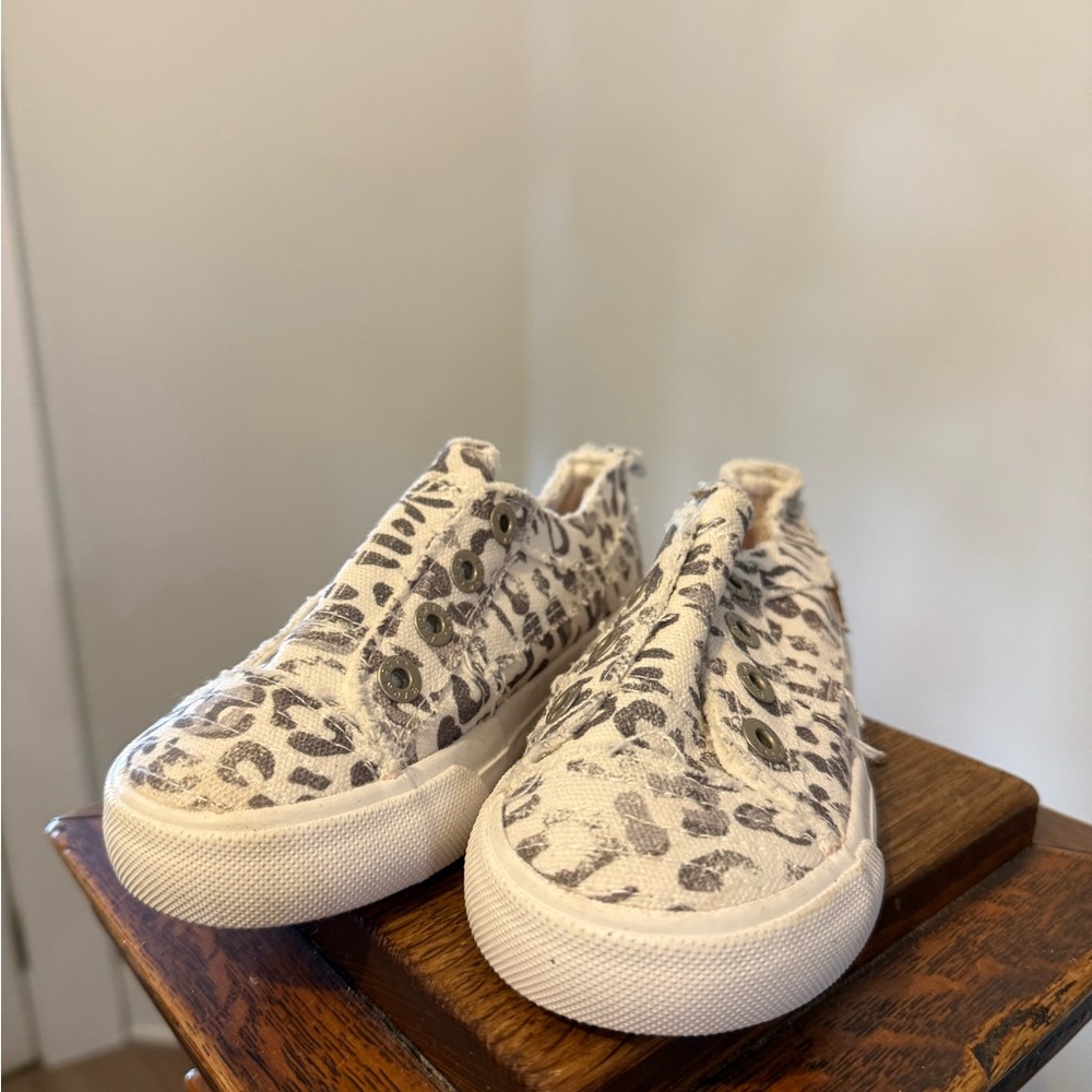 Leopard Print Kids Sneakers - Cream and Gray
